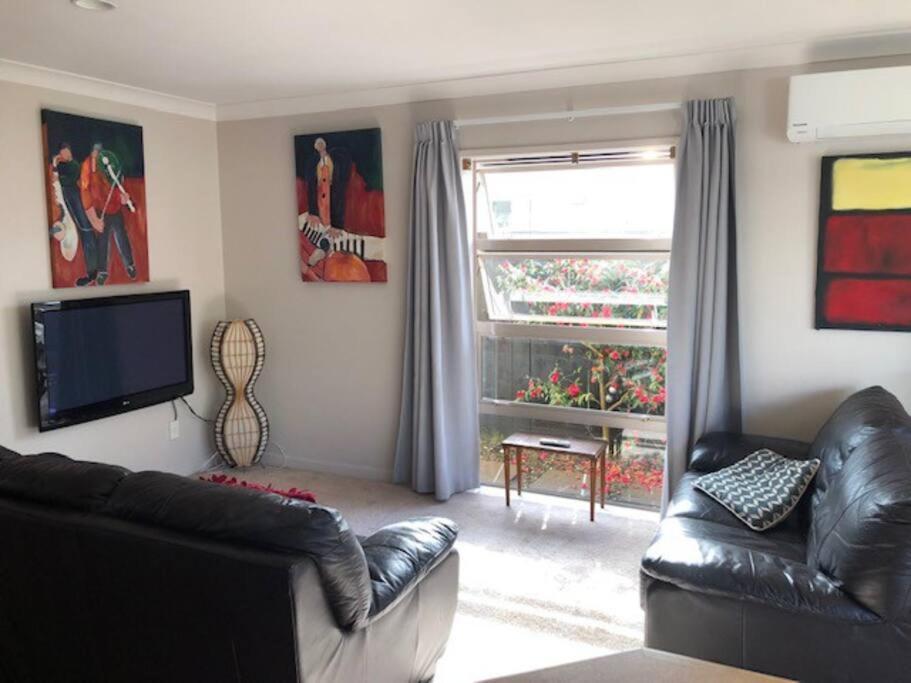 Sunny, Quiet, 2-Bedroom Unit In Fabulous Location! Cambridge Ngoại thất bức ảnh